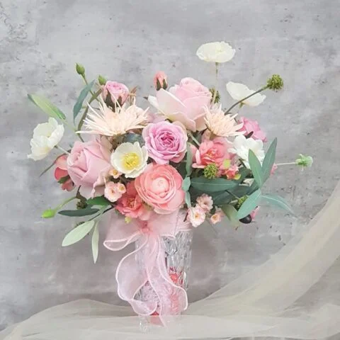 bình hoa giả để bàn